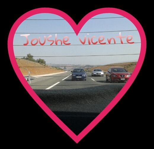 mariaasalud's tweet photo. "Jousheee" @JuannSanchezz @RemeSillero @AlajarJose @lore_ab5 @molero_buskas http://t.co/lhITqbupA3