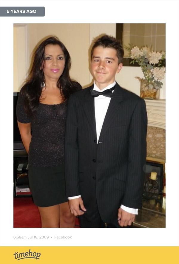 HA! 5 years ago today, getting ready for prom, ladies please calm yourselves ;-)  timehop.com/c/ftp:10012227…