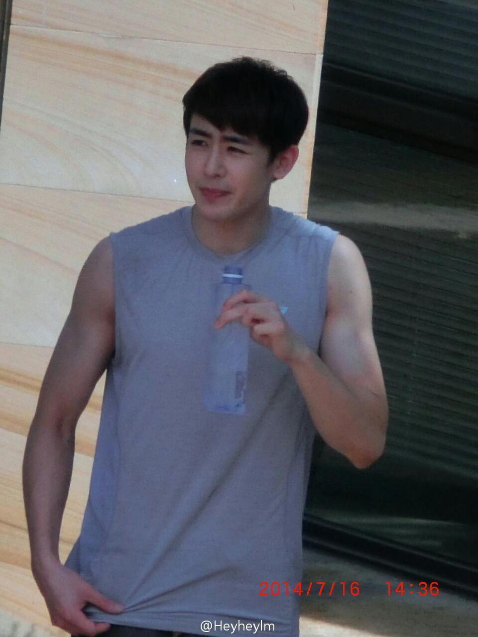 Bs0XlGUCMAAREX9.jpg:large