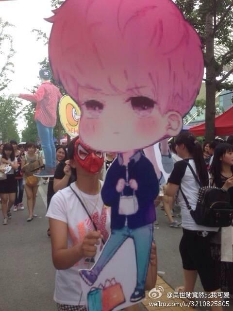 Bs0cHe1CAAAe3sg.jpg:large