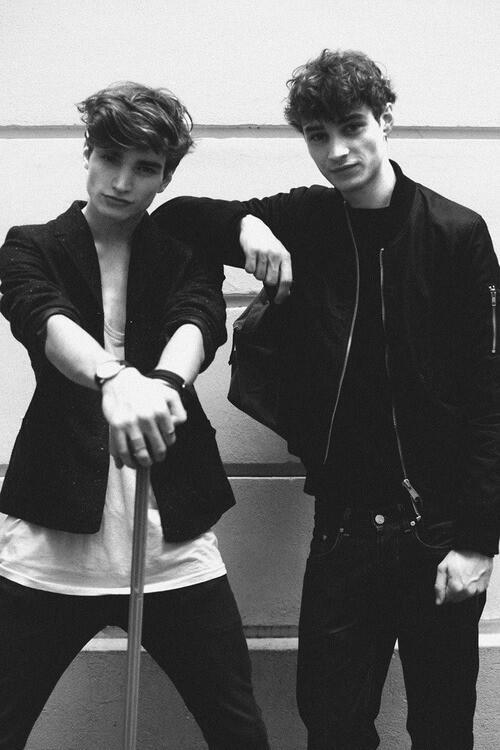 cruclty's tweet photo. Modelling. http://t.co/23KZMP9qSN