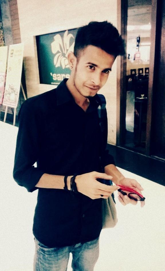 worldsbestboy's tweet image. OMG, I'm-in-fu*king-motion-picture. Daniel Linz #SuddenClick #ShoppingCenter #SCM @worldsbestboy