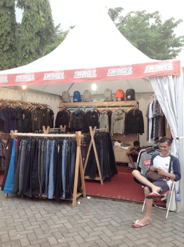 <a href="/SwingerHeri/"> swinger.dev</a> at #SemarangClothingFestival2014
