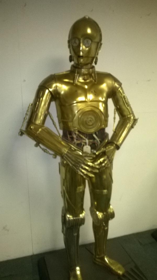 SIA_Group's tweet image. @SWToyMuseum Please see details of our latest assets for sale inc life-size Star Wars figs bit.ly/1wDnfxg