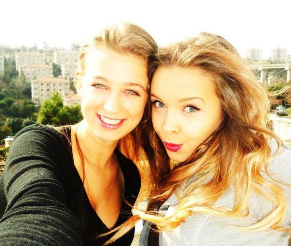 ezgikombul's tweet photo. :)) http://t.co/DNK8pDHMJW