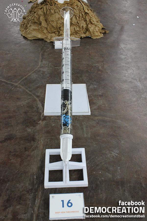 Democreation10's tweet image. [Photo 16] Karya-karya peserta pameran.