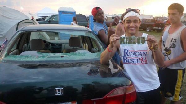 countdown2CT's tweet image. You only have SIX more days to get your windows golf club protected, or you'll end up like Justin.