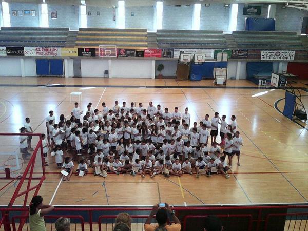 FerZerg's tweet photo. #5CampusMB  foto de grupo http://t.co/XksFRBqAAF