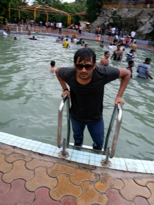 tejsingh039's tweet image. Injoy in swimming