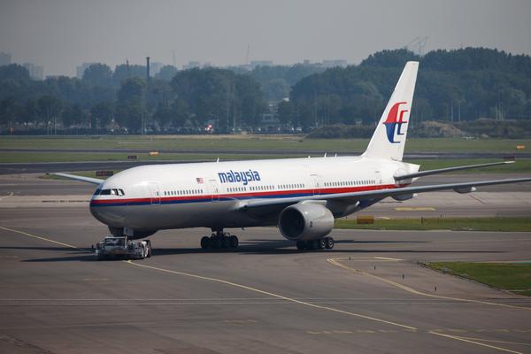 Boeing 777 рейс. Боинг 777 Малайзия рейс mh370. Самолёт Боинг 777 Малайзия. MH 370. Малайзия Эйрлайнс рейс 370.