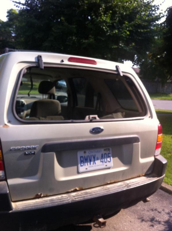 BooResendes's tweet image. Who needs a back window anyways #wooops