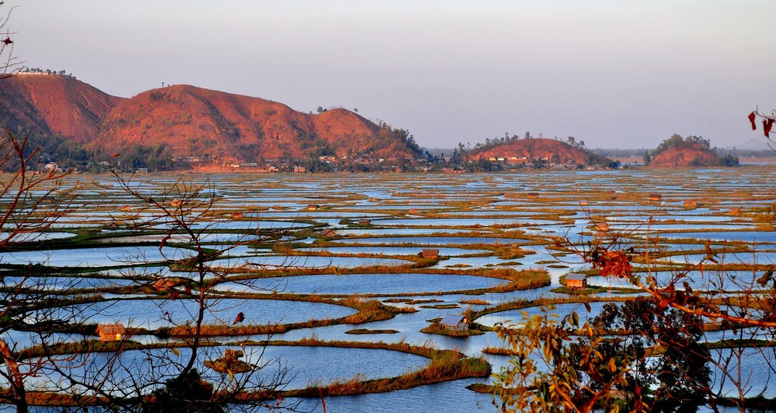 Yatracom  The pristine LOKTAK LAKE is the largest freshwater lake in  NorthEast India that attracts hordes of travellers for its floating  circular swamps which are called phumdis in the local tongue