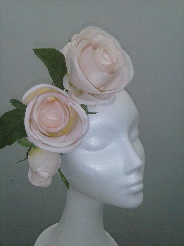 TocadosCF's tweet photo. ...porque en verano también nos vestimos de flamenca... http://t.co/0MLj7ti9Zn