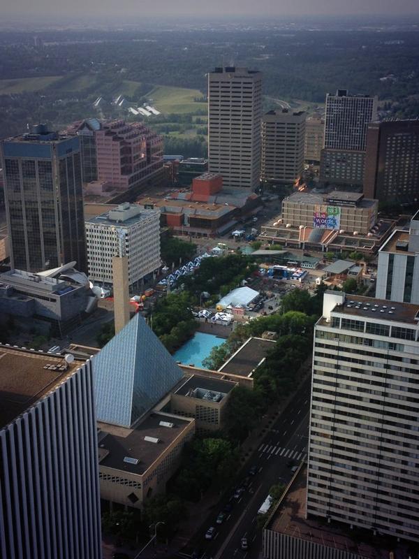 HofstraALW's tweet photo. View of Taste of Edmonton from Epcor Tower. Thanks @farmersparky for the pic.@BTEdmonton @GlobalEdmonton @theonefm http://t.co/ZiPKDHkGVV