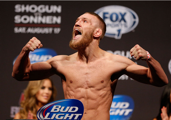 UFC_Ireland's tweet photo. Watch the Official #UFCDublin Weigh-Ins LIVE from @TheO2Dublin in 30 minutes here: http://t.co/d68UvHvSeX http://t.co/1u3obKfVwM