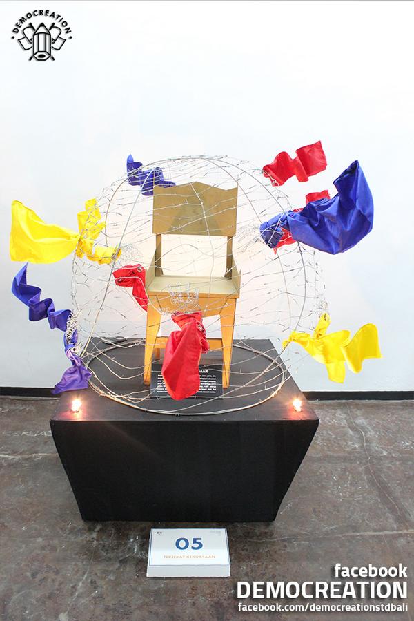 Democreation10's tweet image. [Photo 5] Karya-karya peserta pameran.