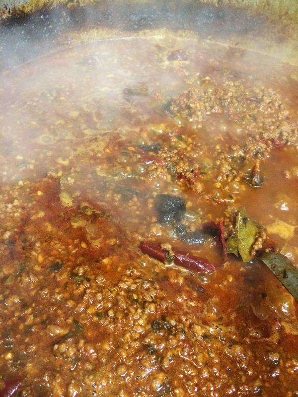 Getting ready for #quesoff <a href="/mohawkaustin/">Mohawk Austin</a> with a little Harissa lamb chili #wildcard <a href="/justines_1937/">justinesbrasserie</a>