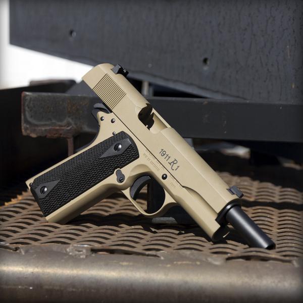 CerakoteFinish's tweet photo. #Cerakote #Remington #R1 1911 with Coyote Tan & Graphite Black #customguns #pistol #firearm #handgun #gunpaint http://t.co/7q0r5FFYb1
