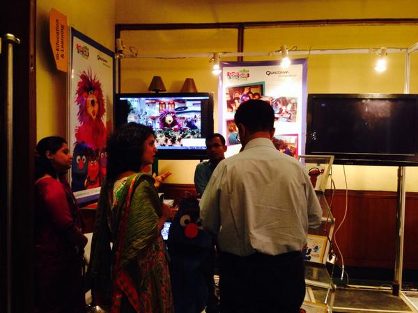 OsamaManzar's tweet photo. The Appa Bazaar of @mBillionth Award - Photo series 8 #mBillionth14 http://t.co/ca5NvjPRK7