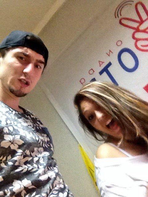 107_1fm's tweet photo. Врубай свой утюг! 
Там на #DanceFm двое наших зачетных ребят @djzack_clay и @K_MAIOROVA зажигают! 
#НочнойЭфир 💪✌ http://t.co/VGIEI2X2DX