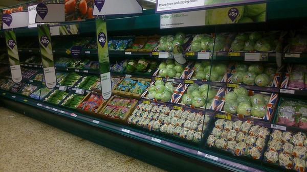 MikeyLocke88's tweet photo. Produce - Newton Abbot 2920 #awesome31 http://t.co/Z8bGQgbcKY