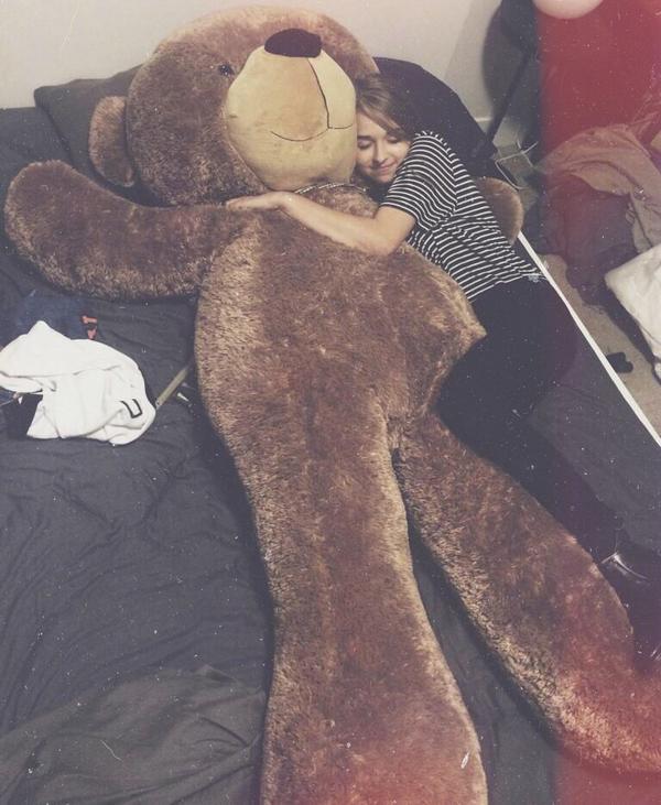 jennxATH's tweet photo. TEDDY http://t.co/Pn1Kt2wKnn