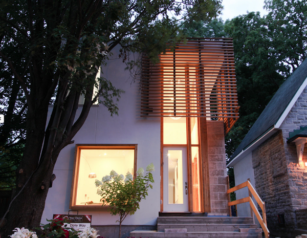 3OttawaRealtors's tweet photo. OPENHOUSE this Sunday 2-4 PM. 211A Melrose Ave. Come check out this newly constructed home. #Ottawa#Modern#New http://t.co/P3spjRquzj
