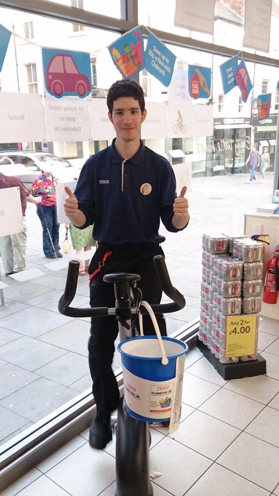 Cycle fan superman that loves to do more. Brendon going the distance for <a href="/DiabetesUK/">Diabetes UK</a> <a href="/MarkJGresham/">Mark Gresham</a>