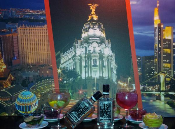 ByBcafecopas's tweet photo. Esta noche con la consumicion de esta Gin Premiun consigue 1 sesion de Spa para 2 personas... Simplemente  B&amp;B http://t.co/2d01QJoJNE