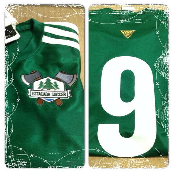 RCA_TimbersArmy's tweet photo. Nice #RCTID RT @FarPostPDX: Newest edition to receive love from @107ist and @timbersarmy thanks to all involved. http://t.co/ybXzaPnpSp