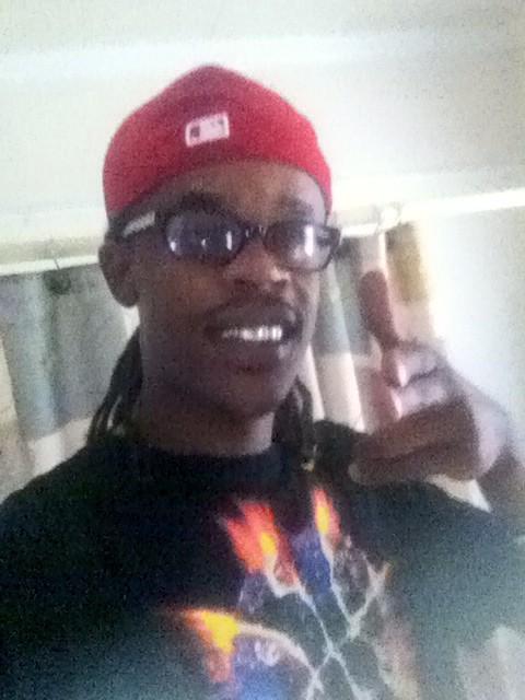 CalebTheLegend's tweet photo. Slime #GoldMoufDawg http://t.co/iSqvfSK80a