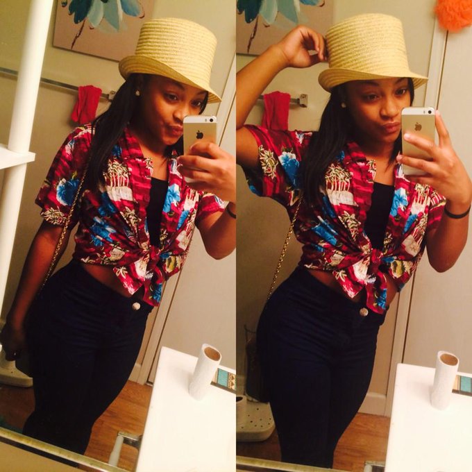 Watch Marie 👑's leaked NSFW photo on TwXstars