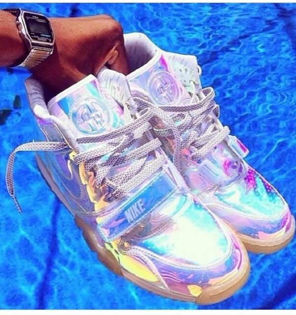 I NEEEEEED these!!! 👟. Must have. #prismaticshoes <a href="/nikestore/">Nike.com</a>
