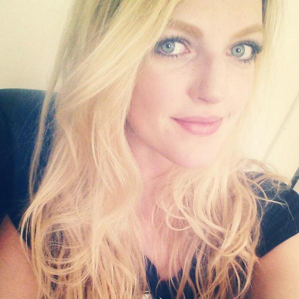 KailaBriann's tweet photo. Bleached my brows for a shoot with the talented @jdomrose Images out soon! #brows #blonde #model #photoshoot #bleach http://t.co/QYfqUoXpvt