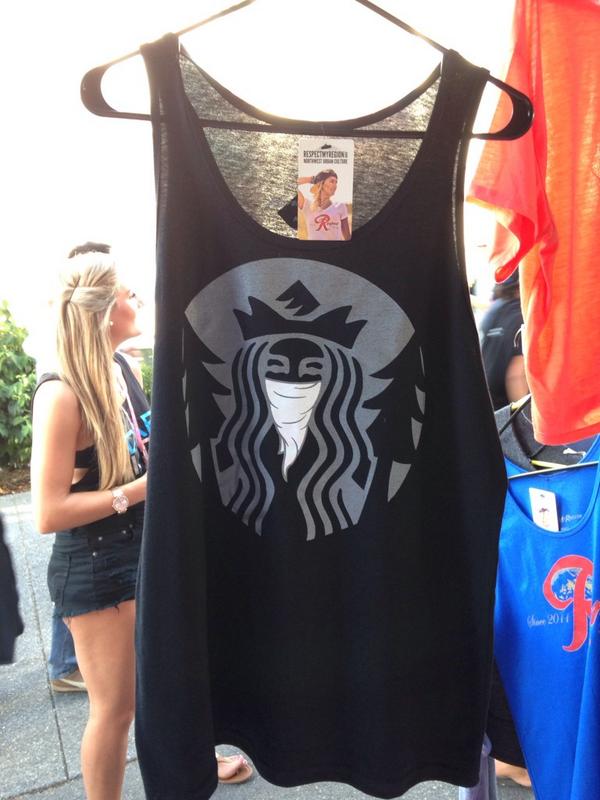 RespectMyRegion's tweet photo. Shouts to this photobomb girl with our new #starcrooks tank! http://t.co/fyjO0vXYqQ