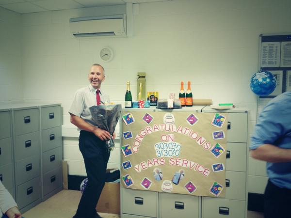 bedfordextra's tweet photo. A massive achievement as our Bakery Manager Neil has today celebrated 30years service @Tesco well done Neil! http://t.co/Y13EhYArR9