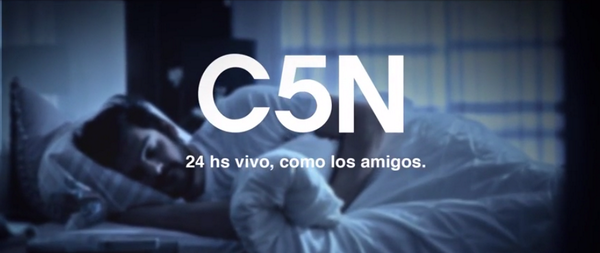 C5N's tweet photo. Mirá la divertida promo que armó el canal para el día del amigo http://t.co/hLFVVtNICn   http://t.co/BEI87noVXl