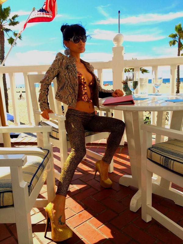 Track Boss Brand (@trackbossbrand) on Twitter photo Looking good <a href="/RealBaiLing/">Bai ling ē½é</a> in <a href="/SexSymbolBrand/">Sex Symbol Couture</a> by <a href="/RockGodEyewear/">Rock God Eyewear</a>! What are you driving these days? #TrackBossGame Looking good <a href="/RealBaiLing/">Bai ling ē½é</a> in <a href="/SexSymbolBrand/">Sex Symbol Couture</a> by <a href="/RockGodEyewear/">Rock God Eyewear</a>! What are you driving these days? #TrackBossGame