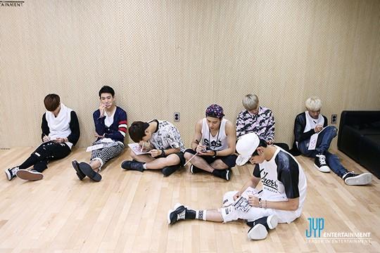 Bs4Vl_XIYAAlqKC.jpg:large