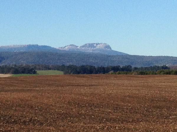 hutchinson_eric's tweet photo. “@tasfarmer: #taswinter http://t.co/FuvrDcMbgJ” #Lyons
