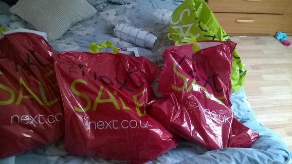 BeckaCronin's tweet photo. Waking up at 4 this morning was worth it #nextsale http://t.co/eHhp8BMdP9