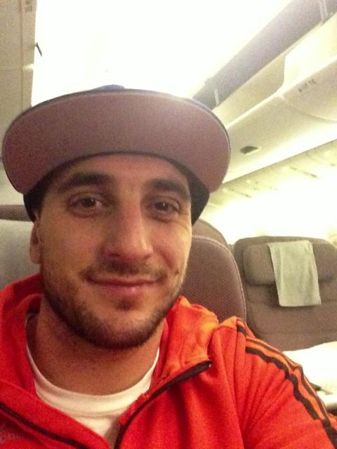 Andretaylor163's tweet photo. Journey has began. See u soon Japan http://t.co/UKMnU0MwsJ