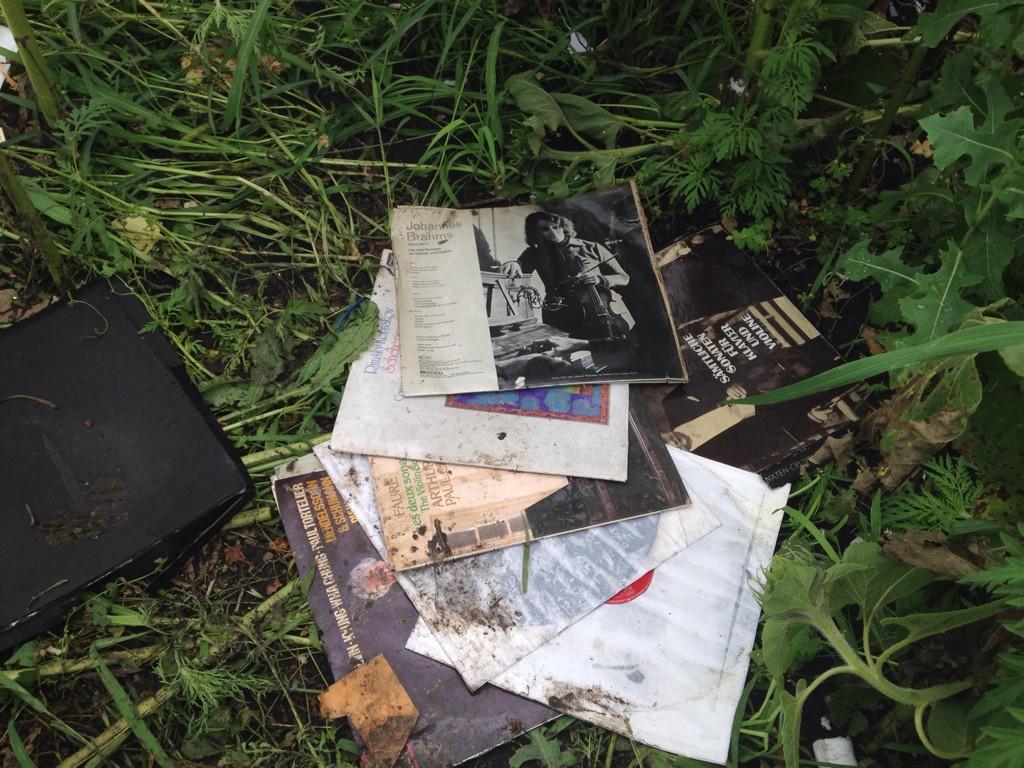 Bs52Kd1CYAE65MS.jpg:large