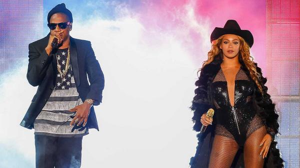 abc13houston's tweet photo. PHOTOS: Check out @Beyonce and @S_C_ at Minute Maid Park, part of On the Run Tour - http://t.co/7YfFyyEQJp http://t.co/MG42R8dXcw