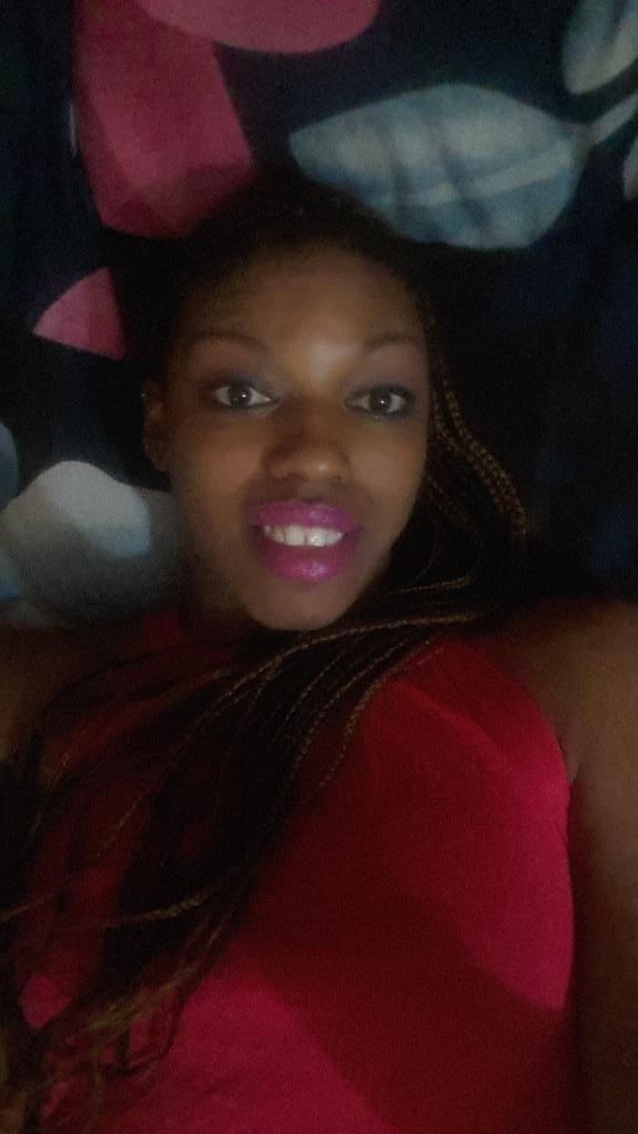 bossybee_1's tweet photo. #selfie 😘 http://t.co/2k1SJLvV37