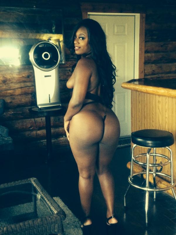 Janea Jolie’s pics and videos