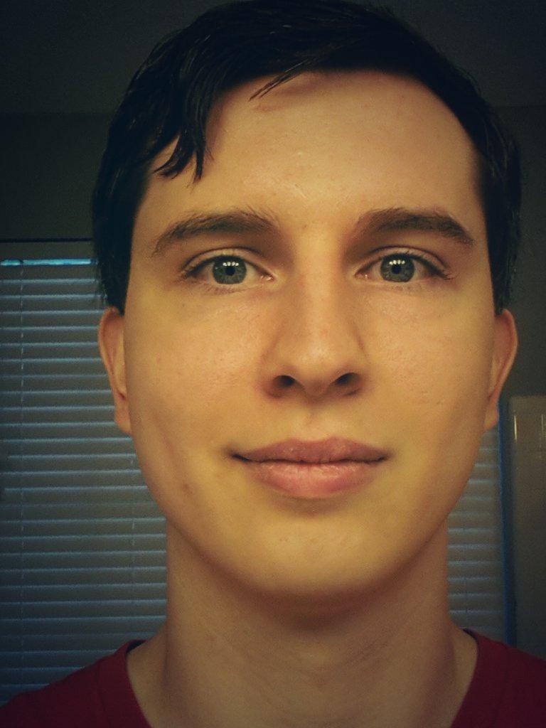 Drift0r on X: @LDShadowLady @sssniperwolf Yes, until recently when the  barber made a big mistake http:t.coLdqodpJNDW  X