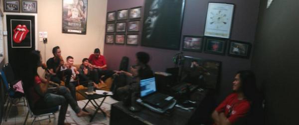 #nevergiveup #promonkey #rockradiolive