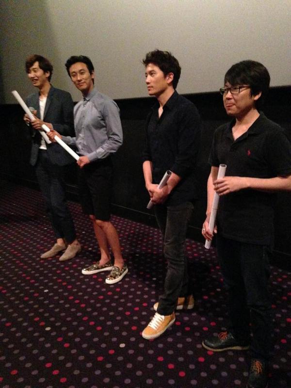 #좋은친구들 계속되는 매진행렬! 뜨거운 인기! #지성 #주지훈 #이광수 이도윤 감도님은 관객분들과 즐거운 만남중입니다 :)