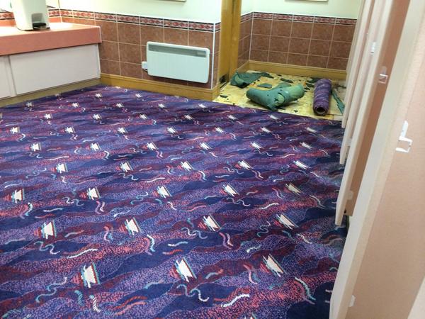 FastfixBMLtd's tweet photo. Nice new carpet tiles to tidy the ladies toilet up http://t.co/yYJiaaFMla